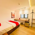 Urban Hotel