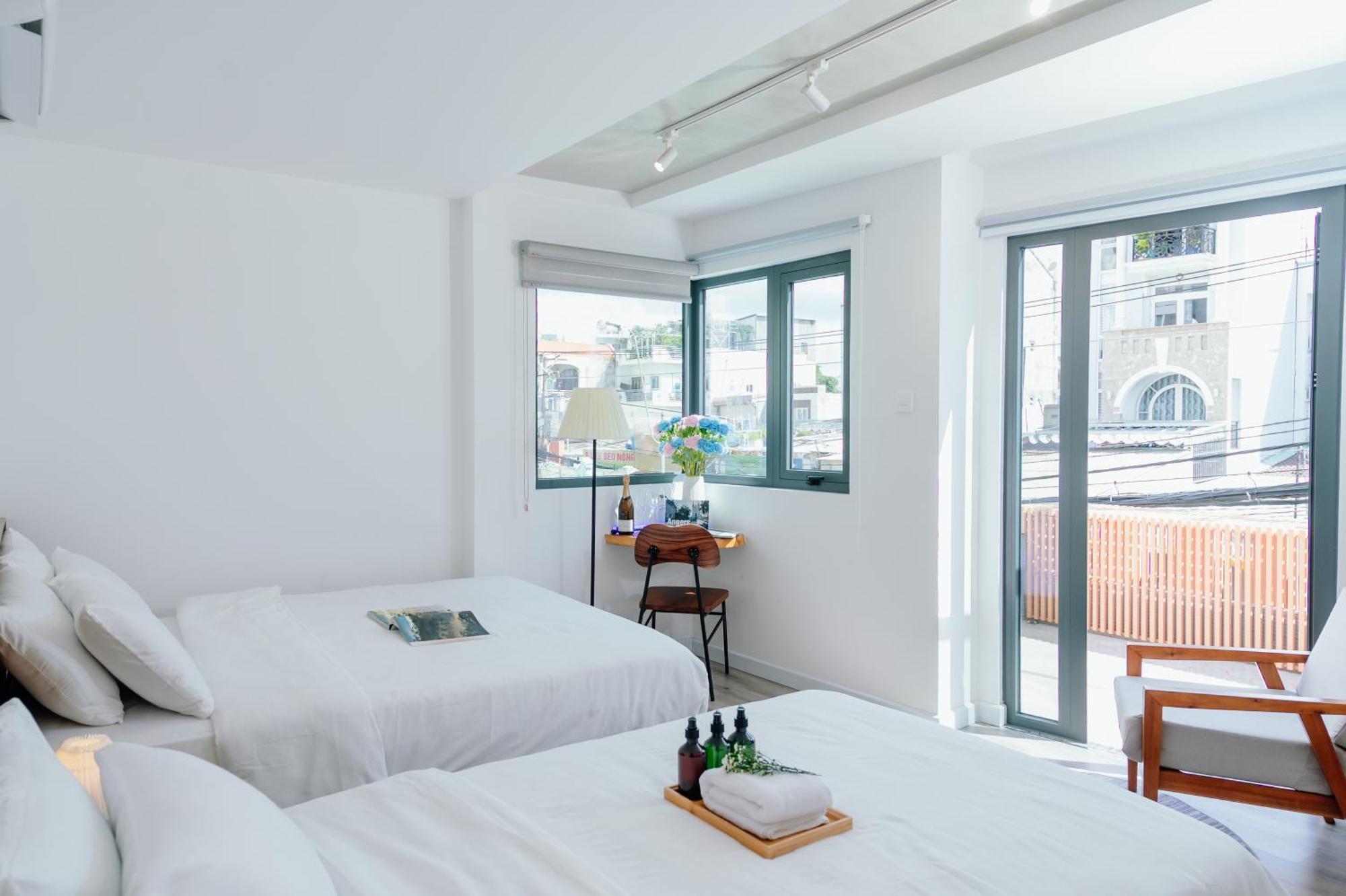 Urban Khách sạn 3*